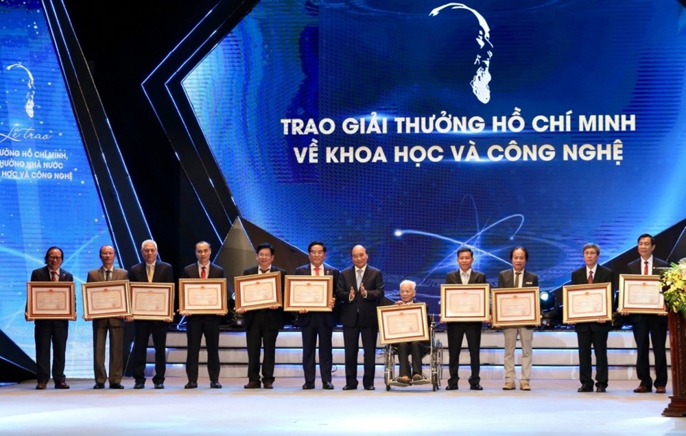 Petrovietnam về đích sớm các chỉ tiêu sản xuất kinh doanh năm 2022, dự kiến thiết lập kỷ lục mới của ngành Dầu khí Việt Nam