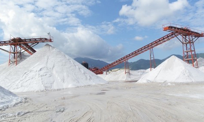 Xuất khẩu sản phẩm cát trắng silic đã qua chế biến