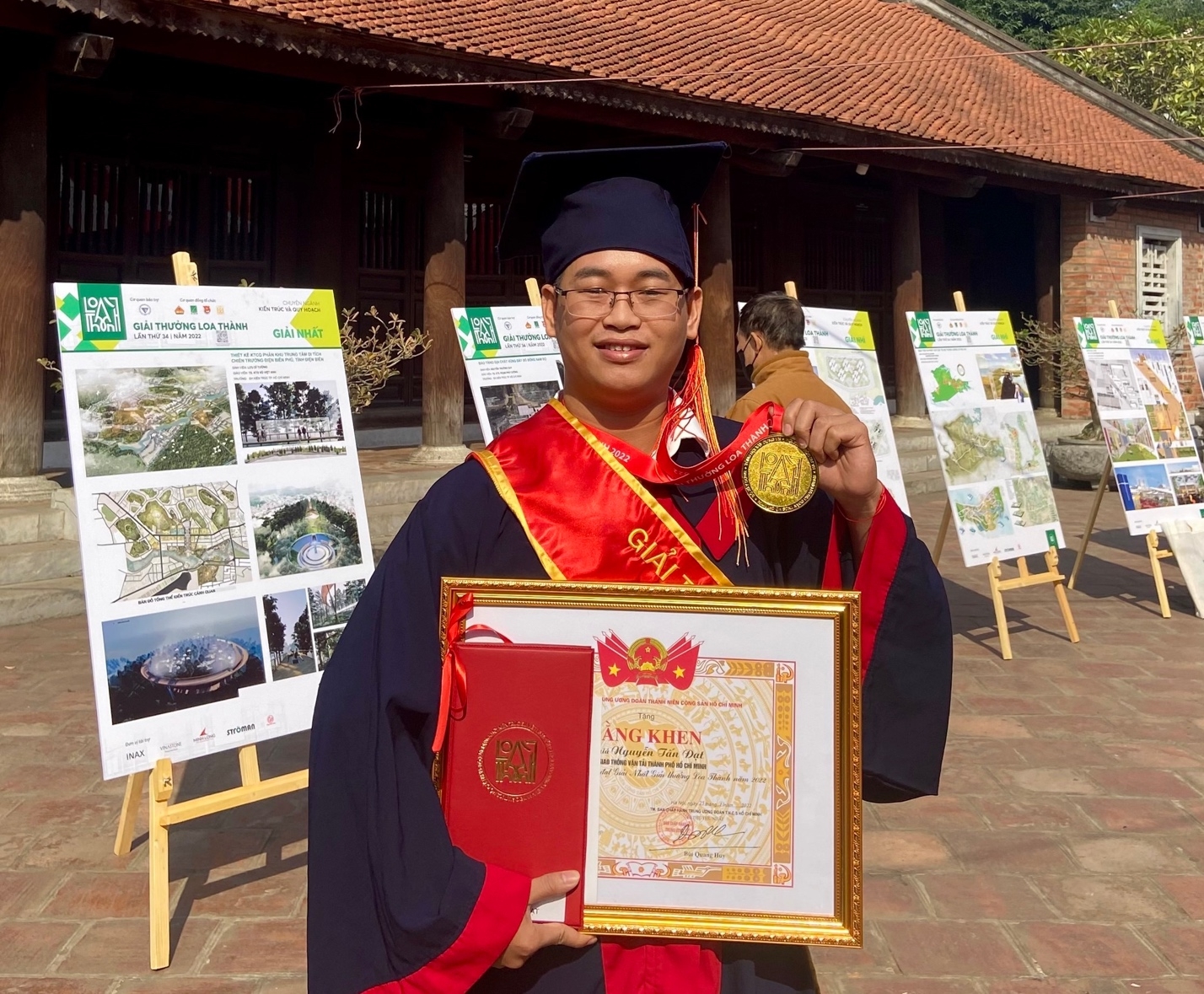 Sinh viên trường Đại học Giao thông vận tải Thành phố Hồ Chí Minh đạt giải nhất Giải thưởng Loa Thành năm 2022