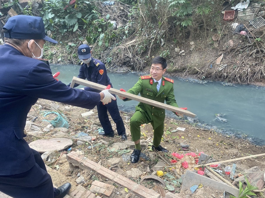 Vĩnh Phúc (Ba Đình): Ra quân tổng vệ sinh môi trường dịp Tết Nguyên đán 2023