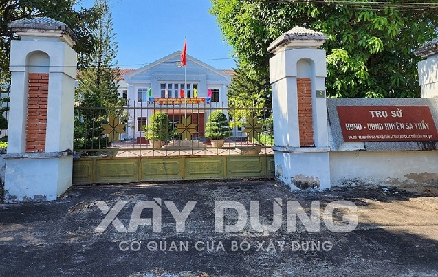 Kon Tum: Vì sao huyện Sa Thầy chây ì, không xử lý tình trạng khai thác đất lậu như Báo điện tử Xây dựng phản ánh?