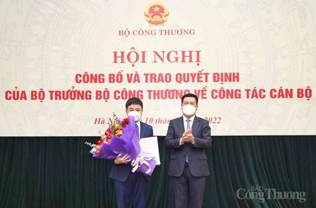 Nhà báo Nguyễn Văn Minh được giao nhiệm vụ Phó Tổng Biên tập phụ trách Báo Công Thương