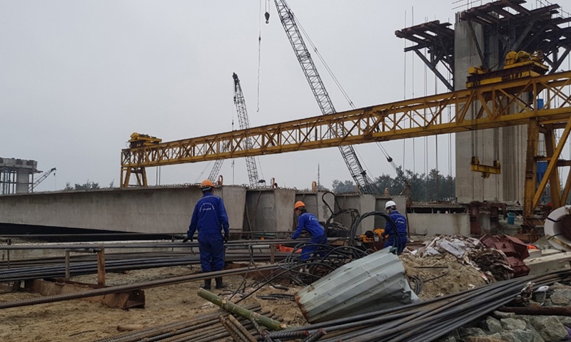 Thừa Thiên – Huế: Yêu cầu chủ đầu tư, nhà thầu xây dựng thực hiện nghiêm các quy định về an toàn trong thi công xây dựng