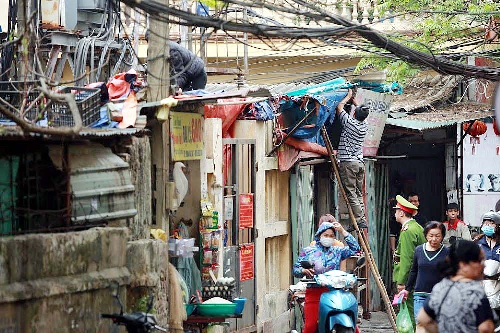 Tây Hồ (Hà Nội): Huy động toàn diện lực lượng ra quân tổng kiểm tra, xử lý trật tự đô thị