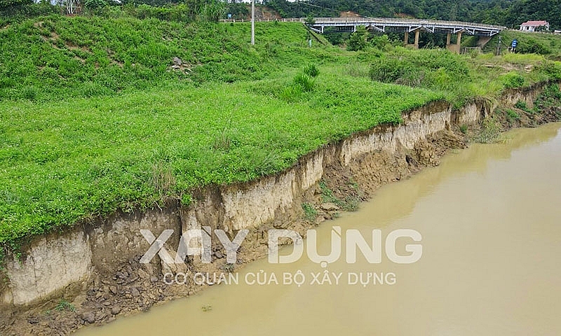 Vụ hàng trăm tàu hút cát hết đăng kiểm: Phòng Cảnh sát giao thông Công an tỉnh Đắk Lắk lên tiếng