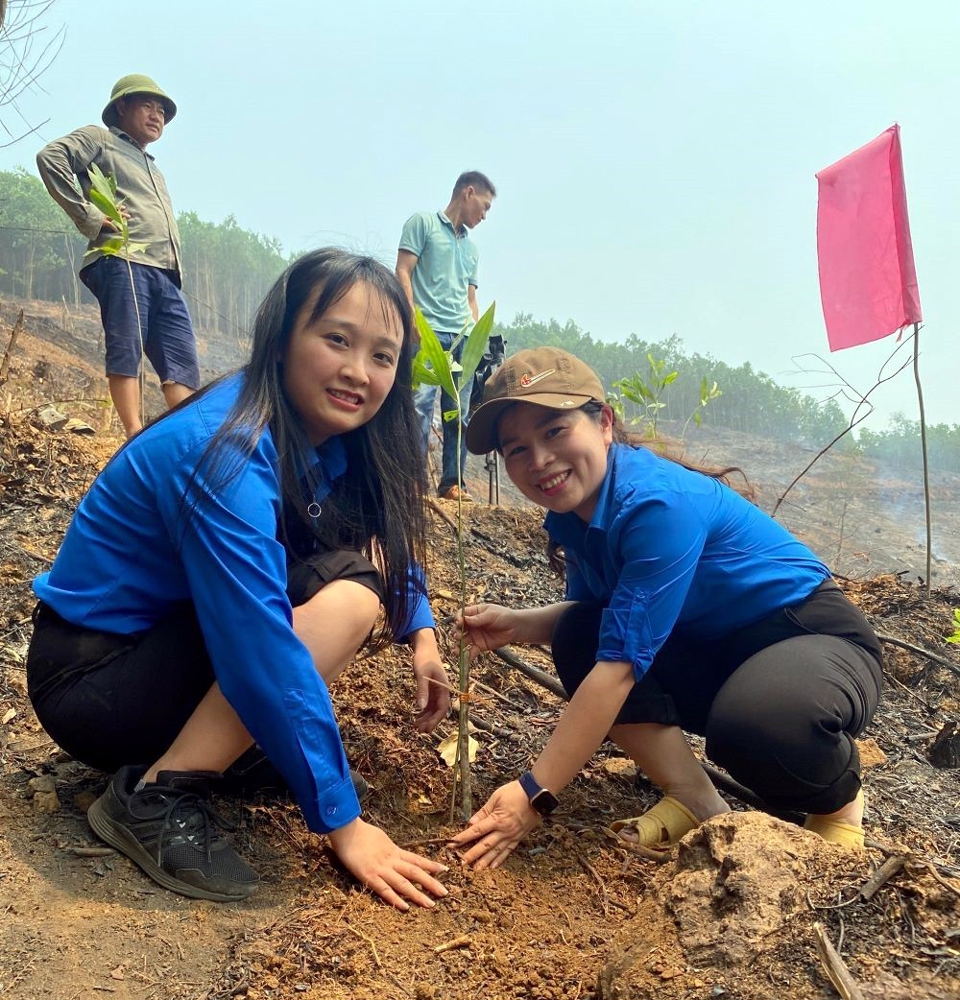 Đoàn Thanh niên Bộ Xây dựng - Viện Vật liệu xây dựng với nhiều hoạt động thiện nguyện đầy ý nghĩa tại Bắc Kạn