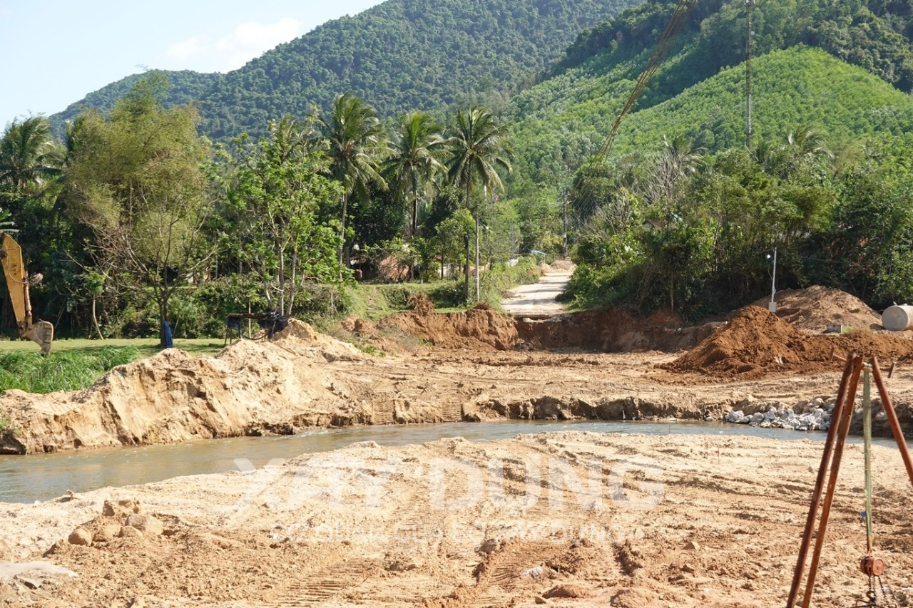 Hoài Ân (Bình Định): Xây dựng những công trình vì lòng dân