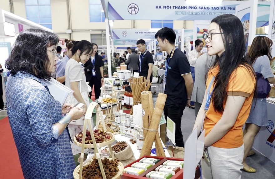 Khai mạc Hội chợ Thương mại quốc tế Việt Nam - Vietnam Expo 2023