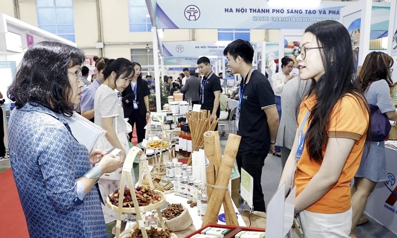 Khai mạc Hội chợ Thương mại quốc tế Việt Nam - Vietnam Expo 2023