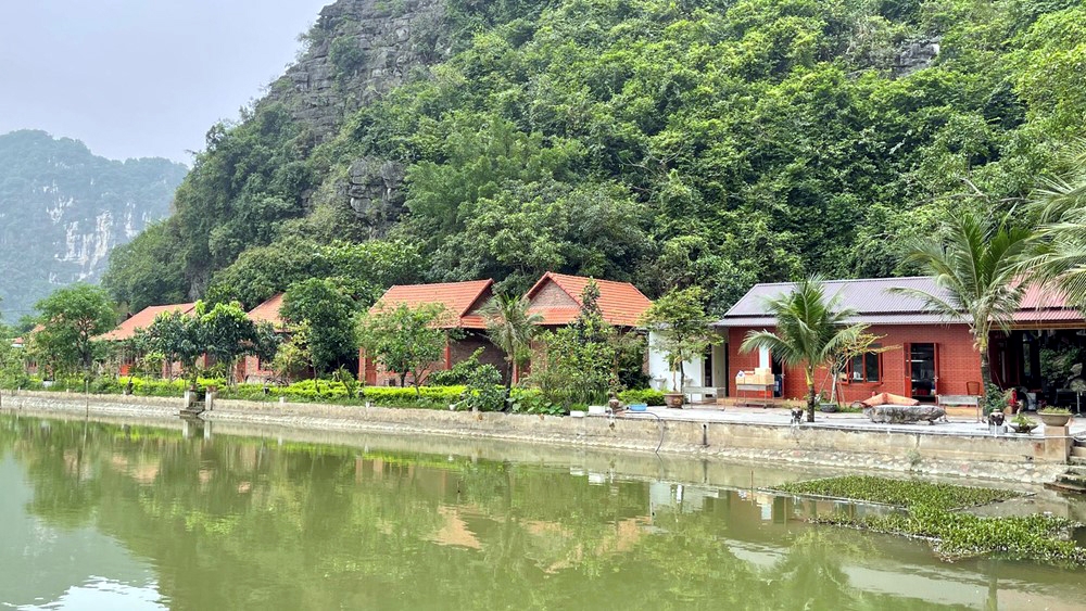 Hoa Lư (Ninh Bình): Homestay Chính Thư xâm hại vùng lõi Tràng An