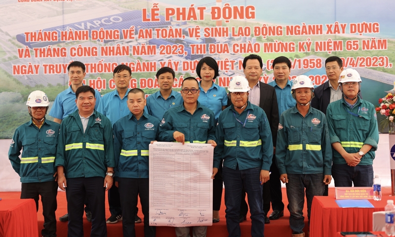 Phát động Tháng hành động về ATVSLĐ ngành Xây dựng, Tháng Công nhân năm 2023 và phát động thi đua tại dự án Nhà máy Nhiệt điện Vũng Áng 2