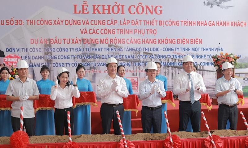 Khởi công gói thầu số 30: Dự án “Đầu tư xây dựng mở rộng Cảng hàng không Điện Biên”