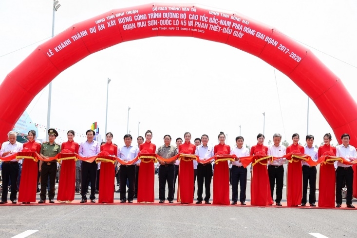 Thủ tướng Chính phủ dự Lễ Khánh thành 2 dự án thành phần của tuyến Cao tốc Bắc – Nam phía Đông