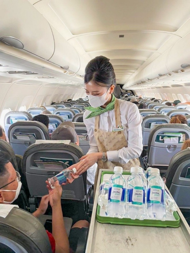 Jovita hợp tác với Bamboo Airways đưa nước uống kiềm tốt cho sức khoẻ lên máy bay