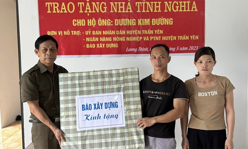 Yên Bái: Bàn giao nhà tình nghĩa cho hộ nghèo