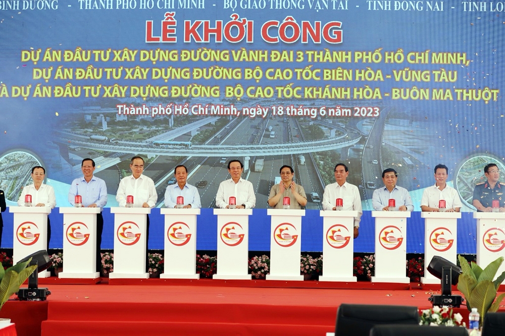 Thủ tướng tham dự Lễ khởi công xây dựng dự án đường Vành đai 3 Thành phố Hồ Chí Minh