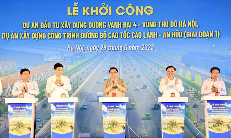 Thủ tướng bấm nút khởi công Vành đai 4 Hà Nội, cao tốc Cao Lãnh - An Hữu