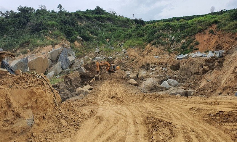 Phú Yên: Cần làm rõ vị trí khai thác mỏ đá ốp lát Kim Sơn của Công ty Cổ phần IDP