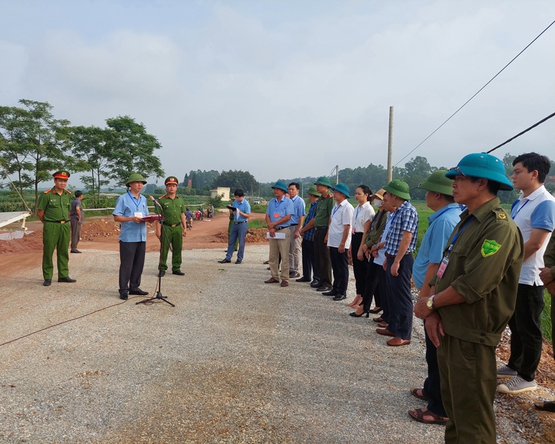 Lập Thạch (Vĩnh Phúc): Cưỡng chế kiểm đếm bắt buộc đối với 4 hộ dân tại xã Tiên Lữ