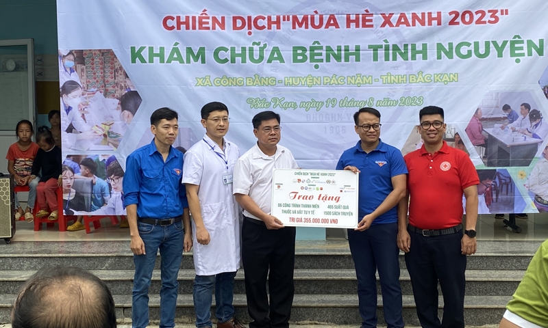 Chiến dịch Mùa hè xanh 2023: Khám chữa bệnh tình nguyện vì cộng đồng