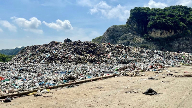 Ninh Bình: Hố chôn lấp rác lớn nhất tỉnh sẽ quá tải vào cuối năm 2023