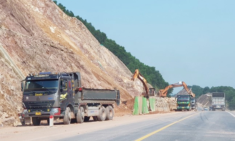 Thừa Thiên – Huế: Thanh tra Chính phủ kiến nghị xử lý vi phạm về khai thác khoáng sản tại Dự án cao tốc Cam Lộ - La Sơn