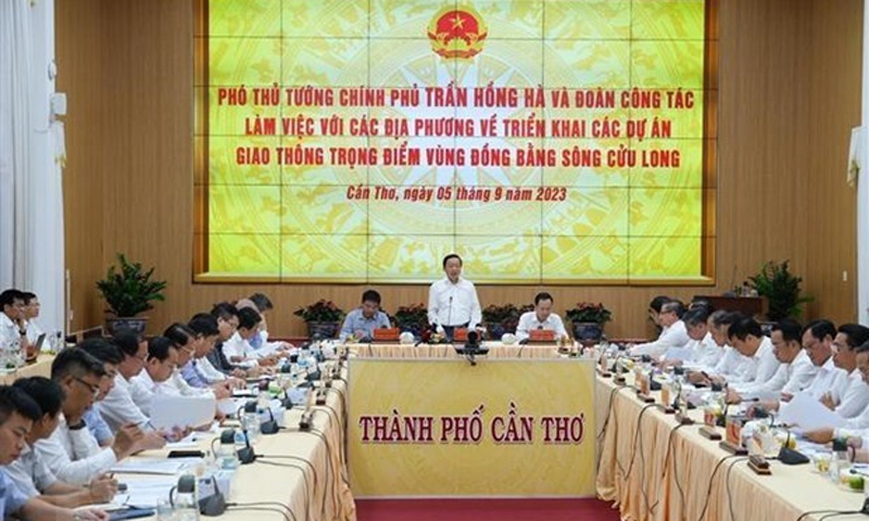 Yêu cầu đáp ứng vật liệu san lấp cho các dự án trọng điểm giao thông khu vực đồng bằng sông Cửu Long