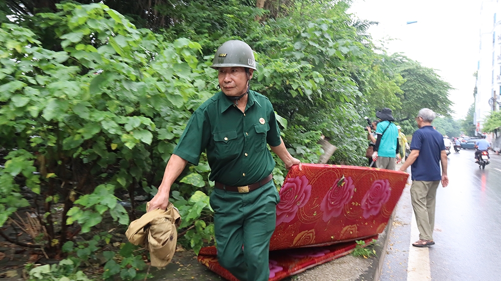 Hà Nội: Phường Vĩnh Phúc phát động ra quân tổng vệ sinh môi trường