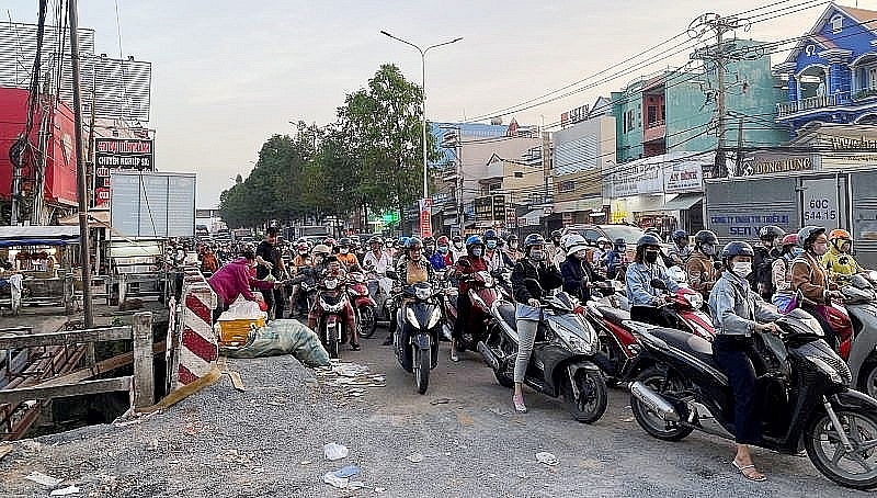 Đồng Nai: Công ty thực hiện dự án Chống ngập tại đường Đồng Khởi vi phạm thi công