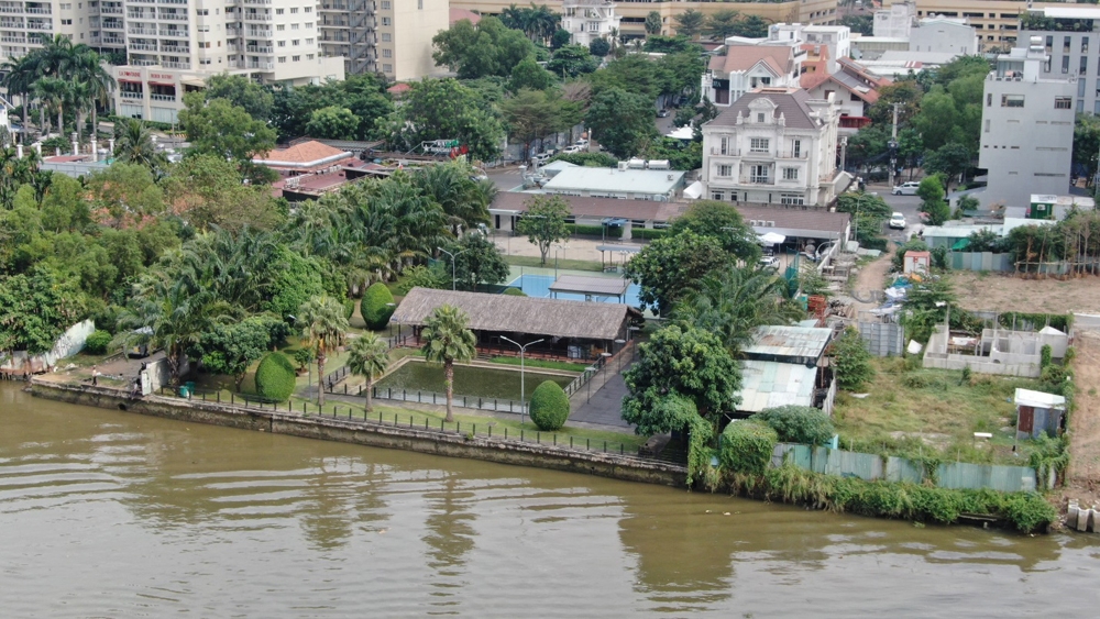 Thành phố Hồ Chí Minh: Loạt biệt thự, nhà hàng xây dựng không phép ở “khu nhà giàu” Thảo Điền