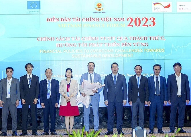 Diễn đàn Tài chính Việt Nam 2023