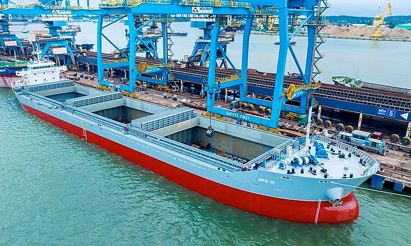 Hòa Phát đưa vào khai thác tàu 24.500 tấn phục vụ vận tải nội địa