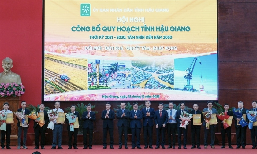 Hậu Giang đột phá thực hiện khát vọng