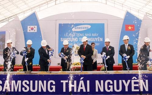 Bài 1: Huyện thuần nông lên thị xã