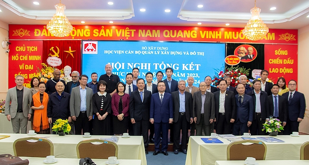 Học viện Cán bộ quản lý xây dựng và đô thị hoàn thành vượt mức chỉ tiêu đào tạo trong năm 2023