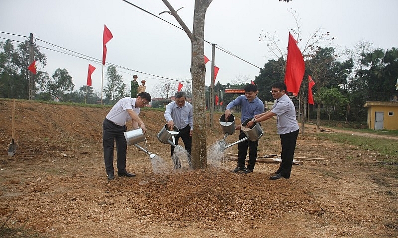 Sông Lô (Vĩnh Phúc): Tổ chức lễ phát động trồng cây “Đời đời nhớ ơn Bác Hồ”