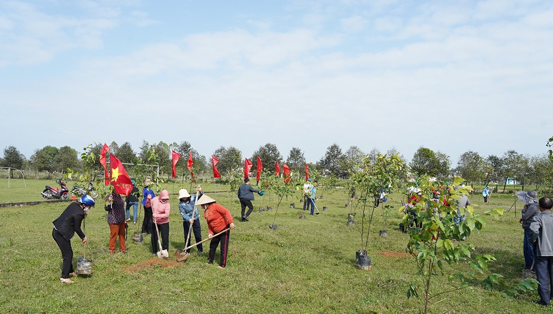 Nghi Xuân (Hà Tĩnh): Nhiều địa phương đồng loạt ra quân phát động phong trào xây dựng nông thôn mới, đô thị văn minh