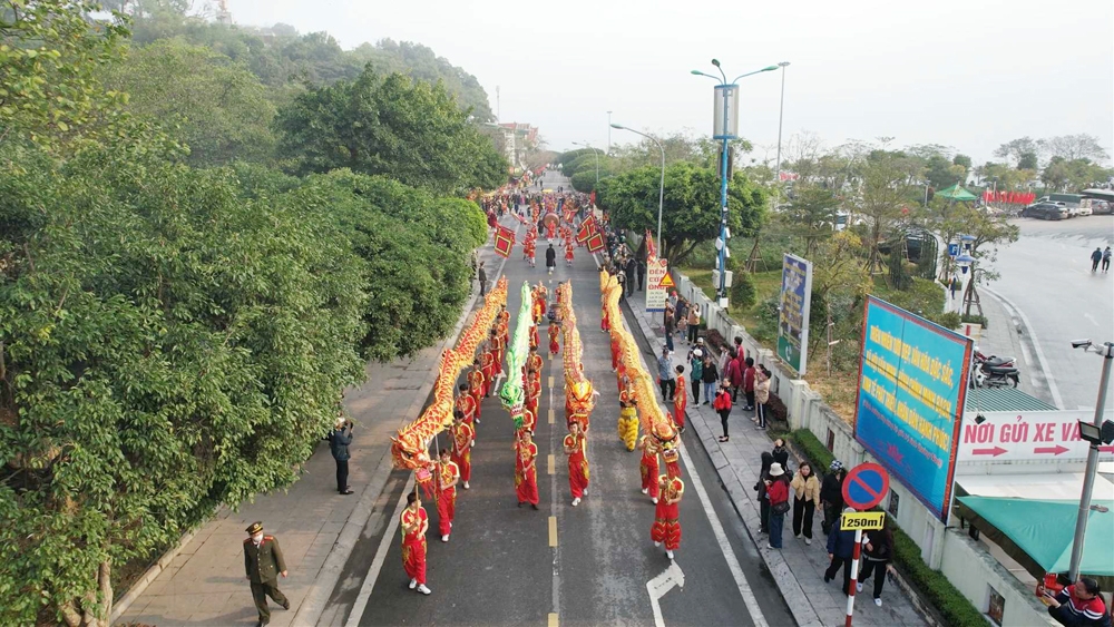 Quảng Ninh: Khai hội đền Cửa Ông