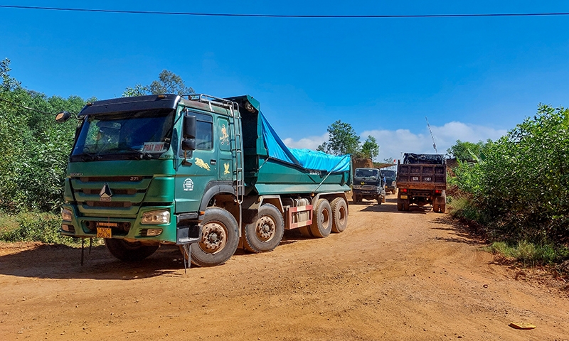 Quảng Nam: Trạm cân tại mỏ đất của Công ty TNHH Khoáng sản Đại Sơn chỉ lưu lại dữ liệu một ngày trong suốt 2 tháng