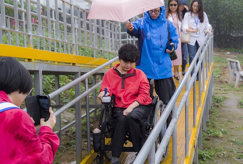 Người khuyết tật rất cần được tham gia các không gian công cộng hòa nhập