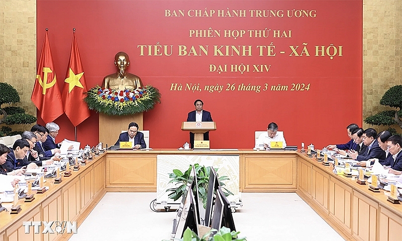 Thủ tướng chủ trì họp Tiểu ban Kinh tế-Xã hội Đại hội XIV của Đảng
