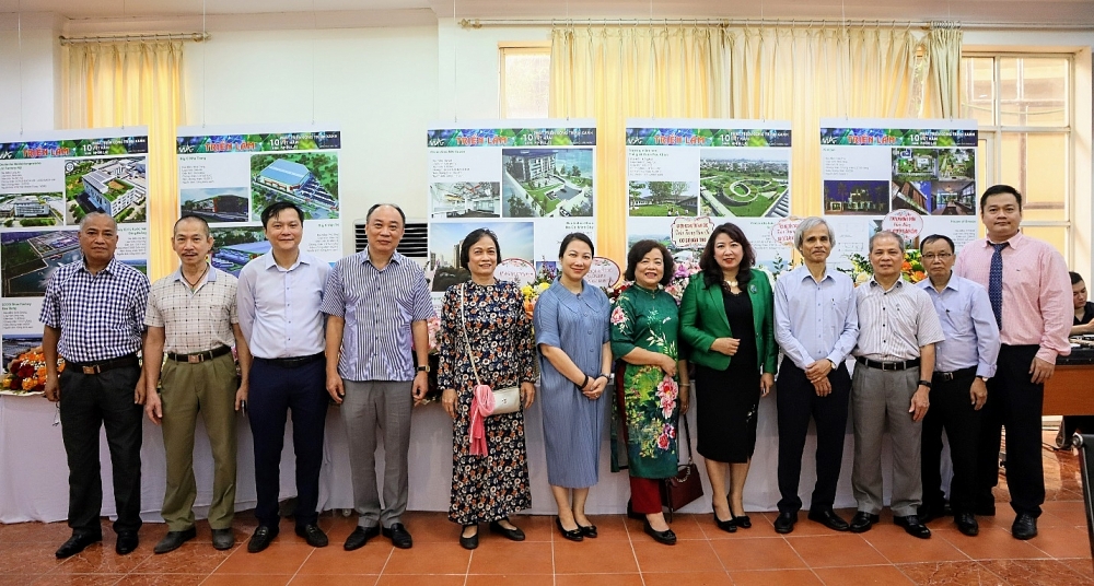 Chuyển đổi không gian kiến trúc làng cổ vùng Đông Nam Bộ