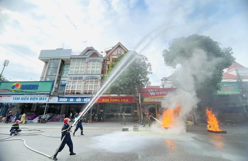 Hà Tĩnh: Chủ động phòng chống cháy nổ trong mùa nắng