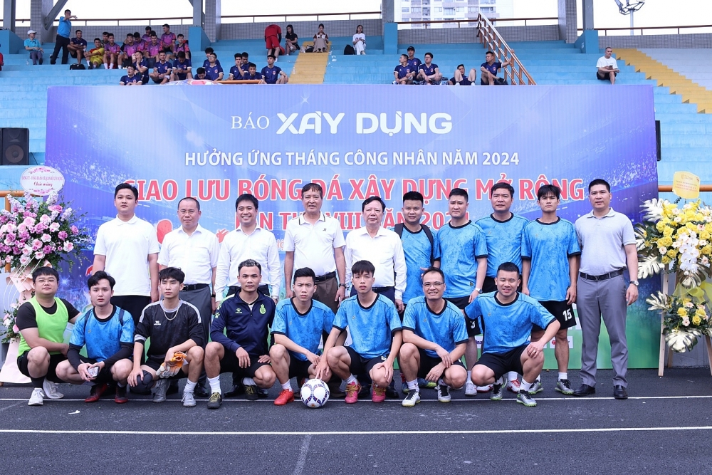 Khai mạc giải Giao lưu bóng đá Xây dựng mở rộng lần thứ VIII năm 2024