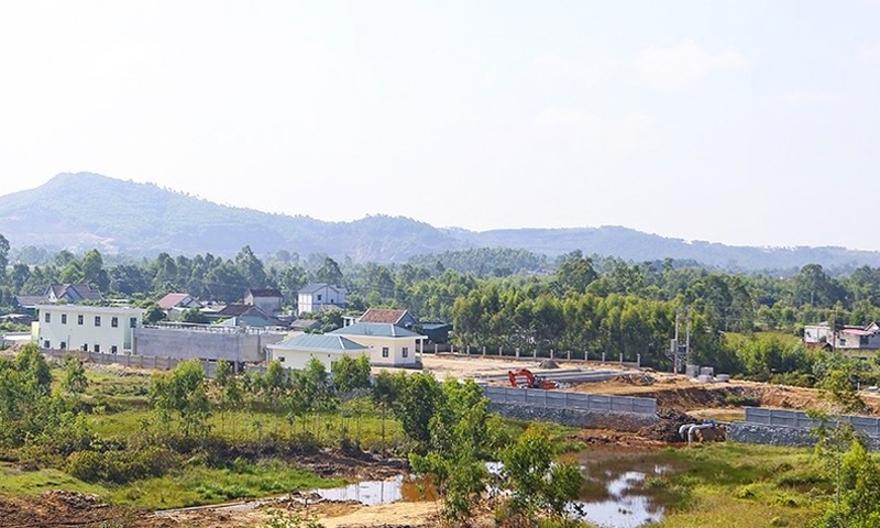 Hà Tĩnh: Phê bình UBND huyện Lộc Hà và thị xã Hồng Lĩnh do chậm trễ trong công tác bồi thường, giải phóng mặt bằng