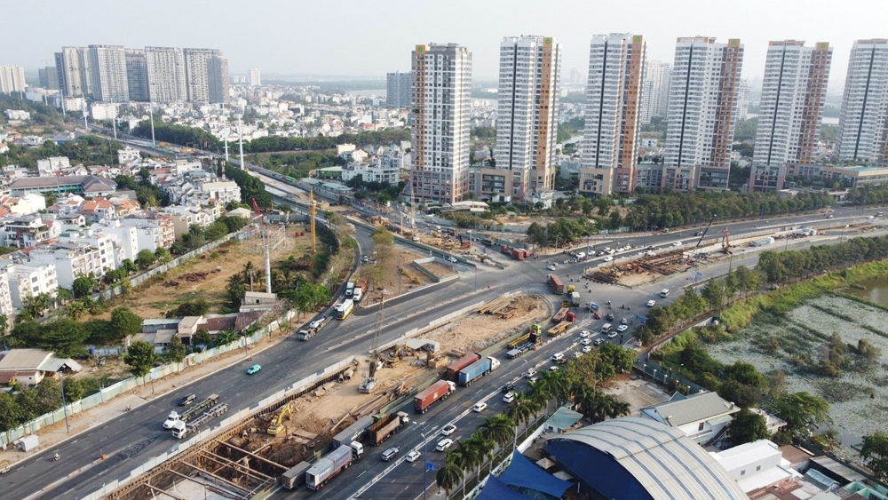 Thành phố Hồ Chí Minh: Nút giao thông 3 tầng hiện đại nhất Thủ Đức dần thành hình