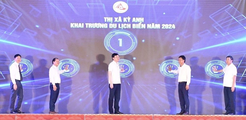 Thị xã Kỳ Anh (Hà Tĩnh): Khởi động mùa du lịch biển năm 2024