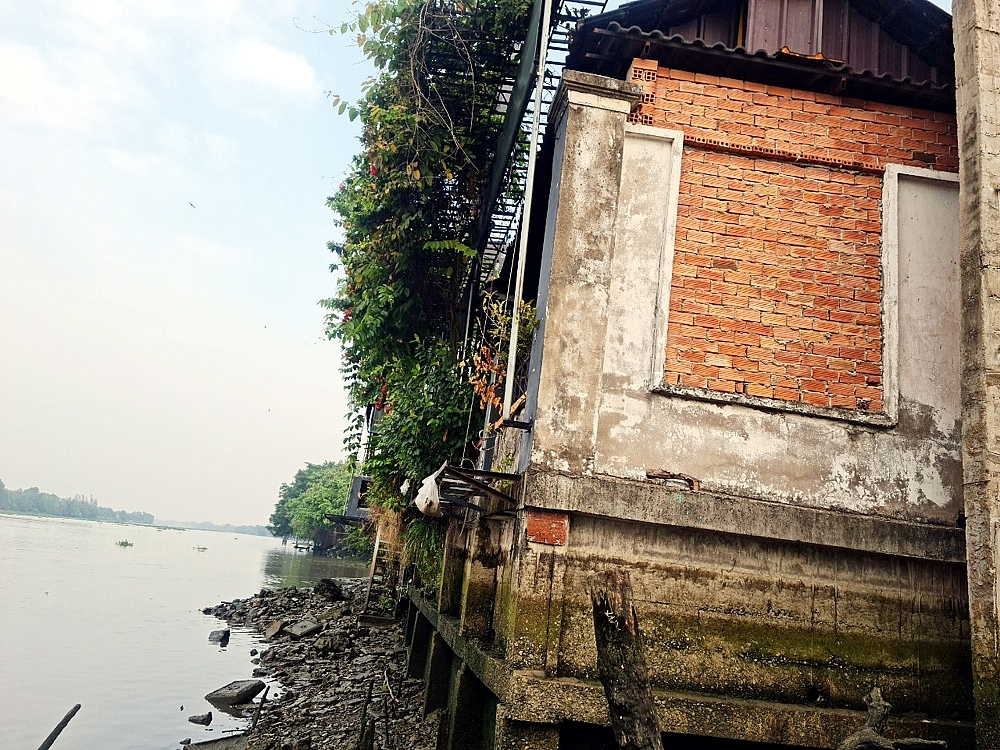 Bình Dương: Hàng chục công trình “khủng” vi phạm xây dựng ở thành phố Thuận An sẽ bị xử lý thế nào?
