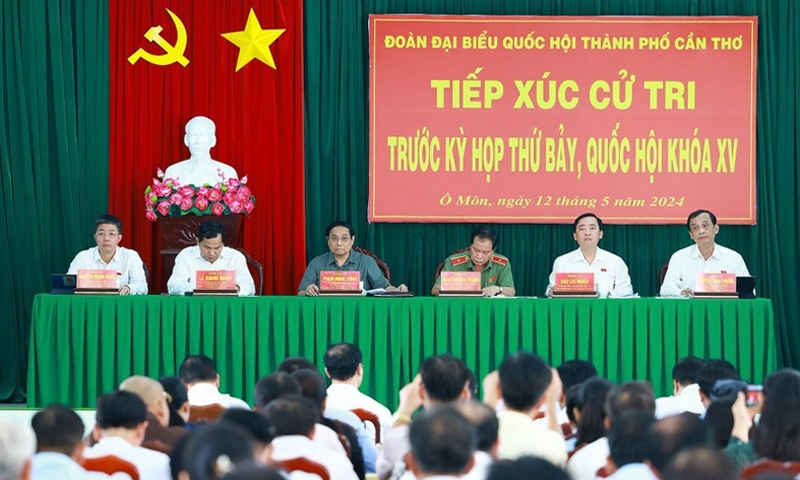 Thủ tướng Phạm Minh Chính tiếp xúc cử tri tại thành phố Cần Thơ