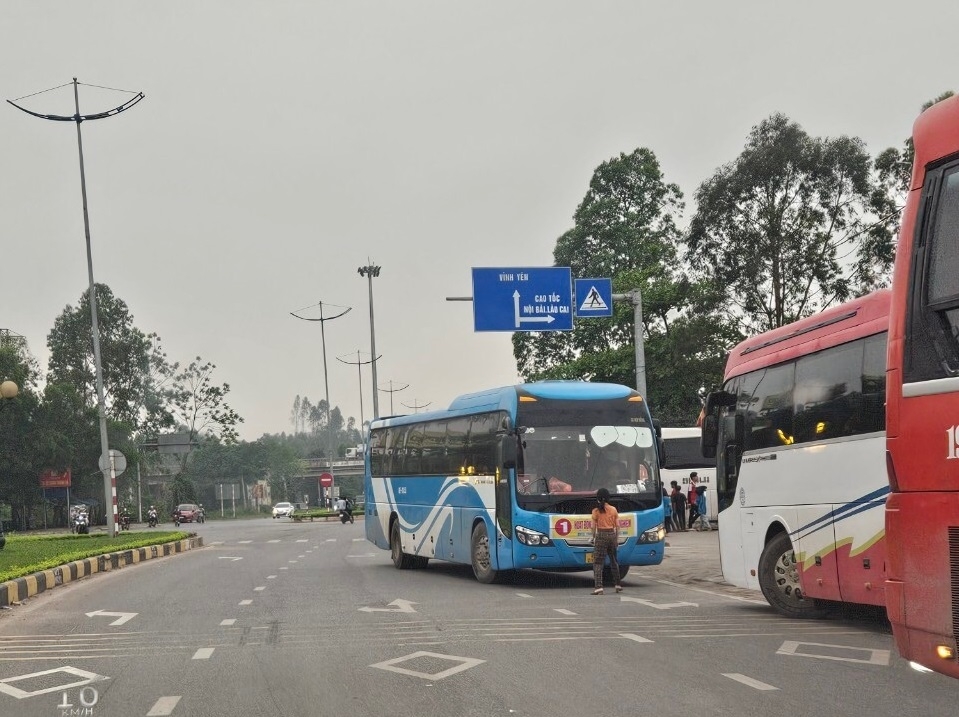 Vĩnh Phúc: Cần làm rõ việc xây dựng, lắp đặt các gian hàng giới thiệu sản phẩm OCOP của Trung tâm Khuyến nông có đúng quy định pháp luật?